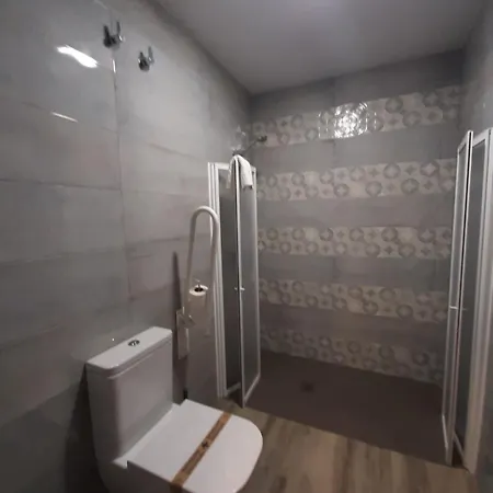 Casas Rurales Maribel - Complejo Moradas Del Cerro 2 - Suites Con Jacuzzi En Alcala Del Jucar Casas del Cerro Room photo